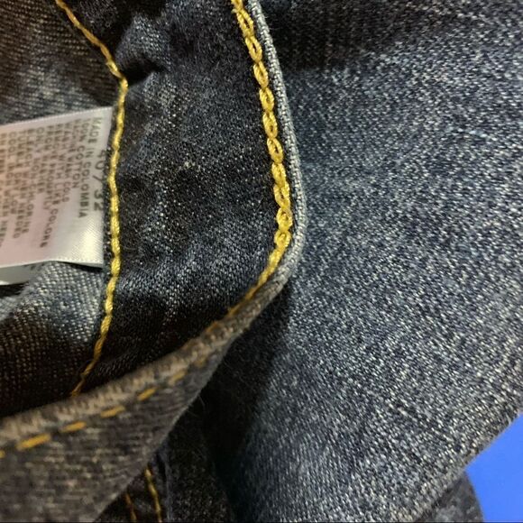 Nautica Relaxed Fit Jeans - Picture 4 of 4